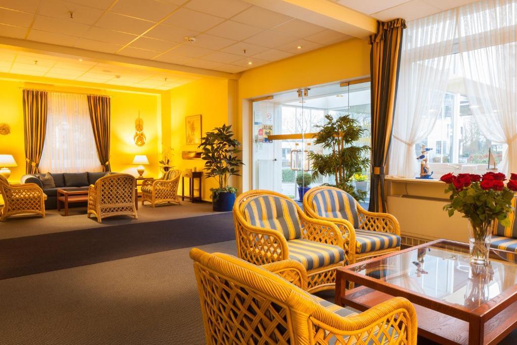 Hotel Senator Marina Wedel Zewnętrze zdjęcie